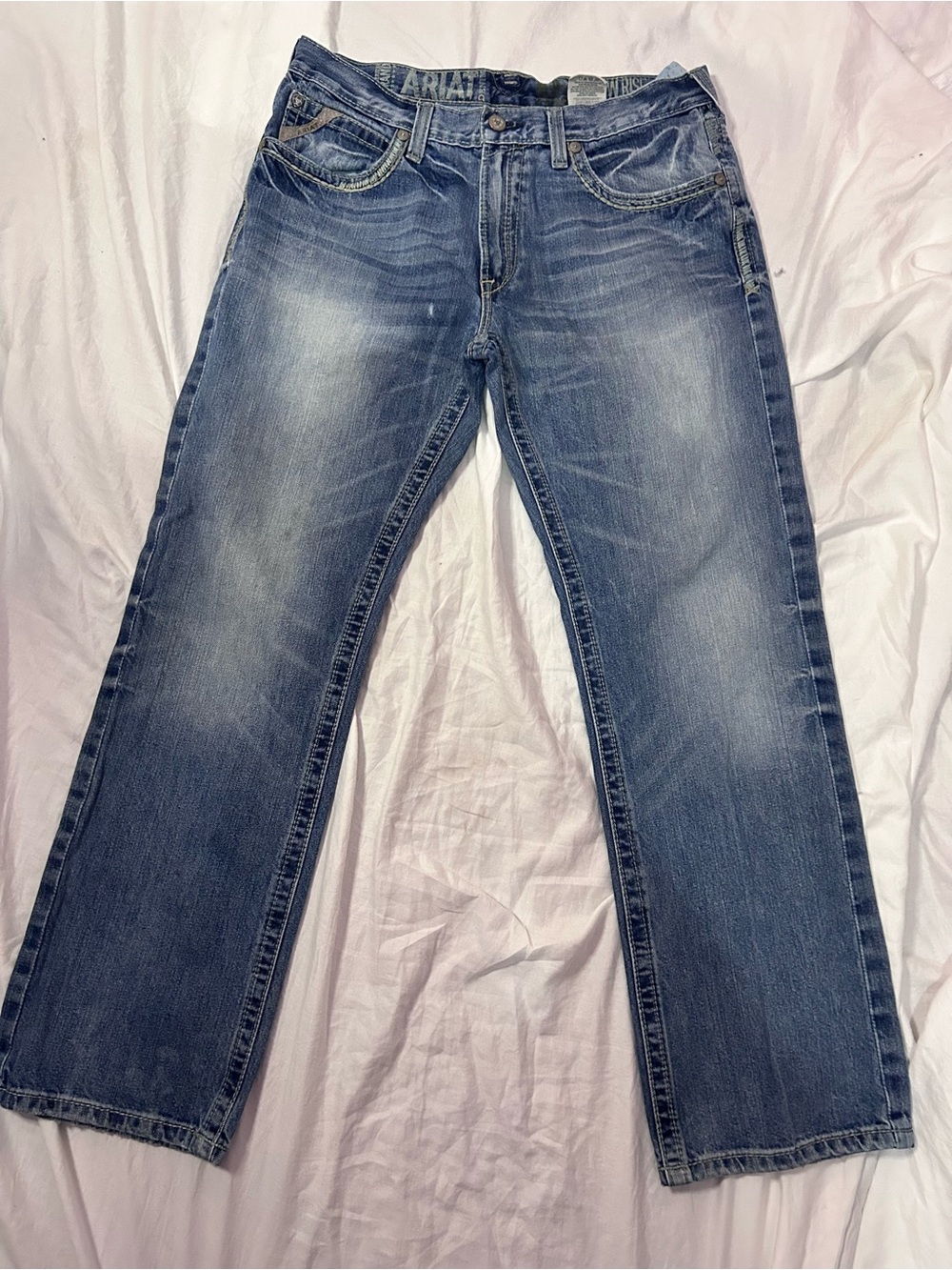 ARIAT low rise Straight men’s Jeans blue medium wash 35x32